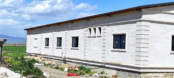 Taytan Villa Agrobest / Salihli